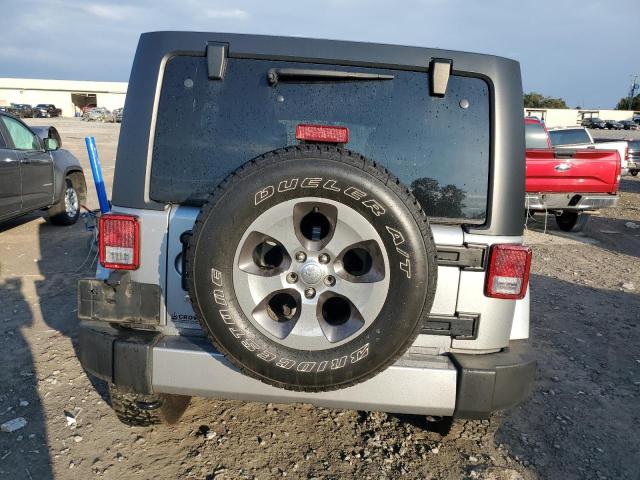 Photo 5 VIN: 1C4HJWEGXJL929721 - JEEP WRANGLER 