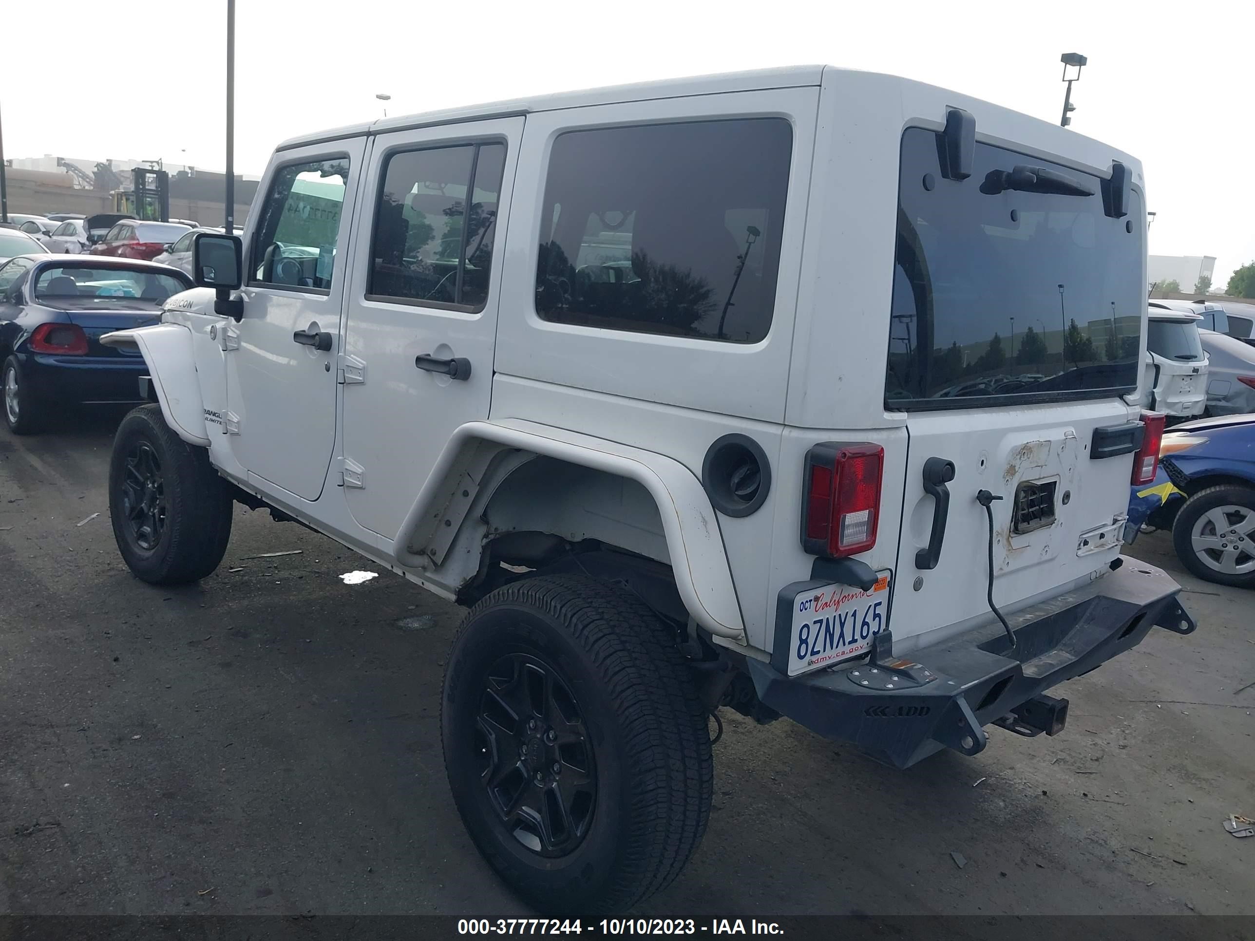 Photo 2 VIN: 1C4HJWFG0DL534983 - JEEP WRANGLER 