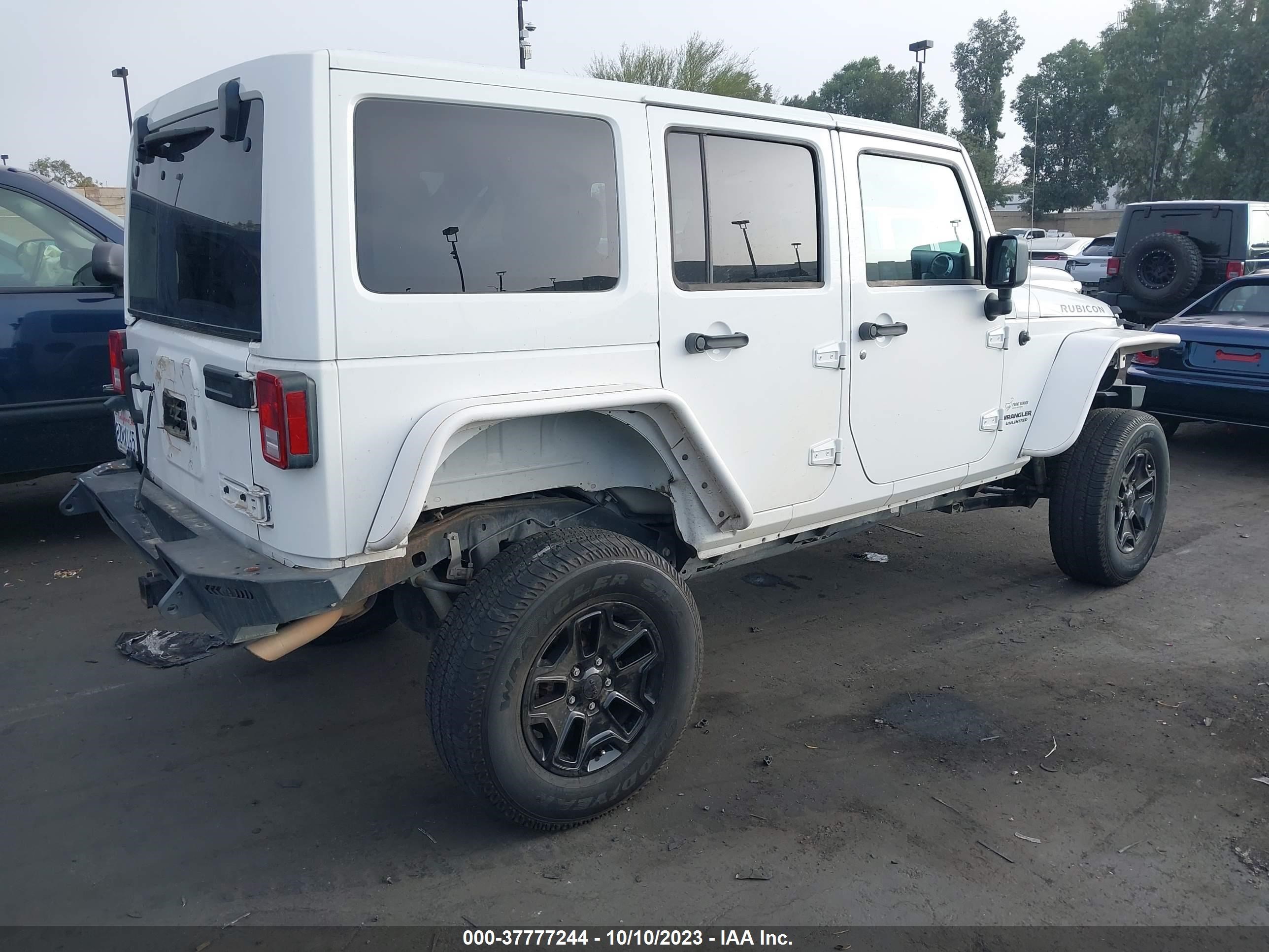 Photo 3 VIN: 1C4HJWFG0DL534983 - JEEP WRANGLER 