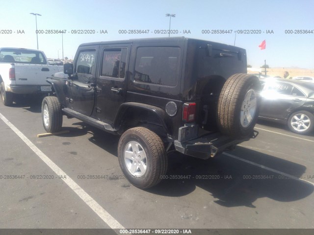 Photo 2 VIN: 1C4HJWFG2DL677157 - JEEP WRANGLER UNLIMITED 