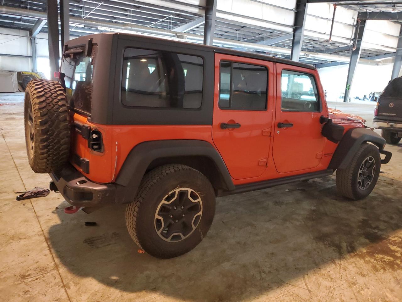 Photo 2 VIN: 1C4HJWFG2FL729518 - JEEP WRANGLER 