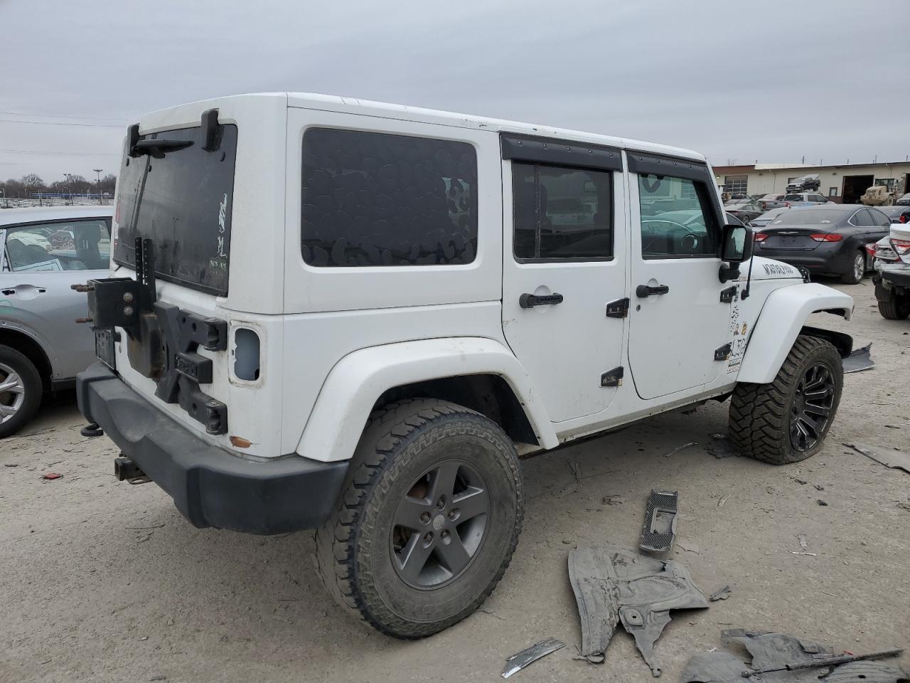 Photo 2 VIN: 1C4HJWFG3FL639438 - JEEP WRANGLER 