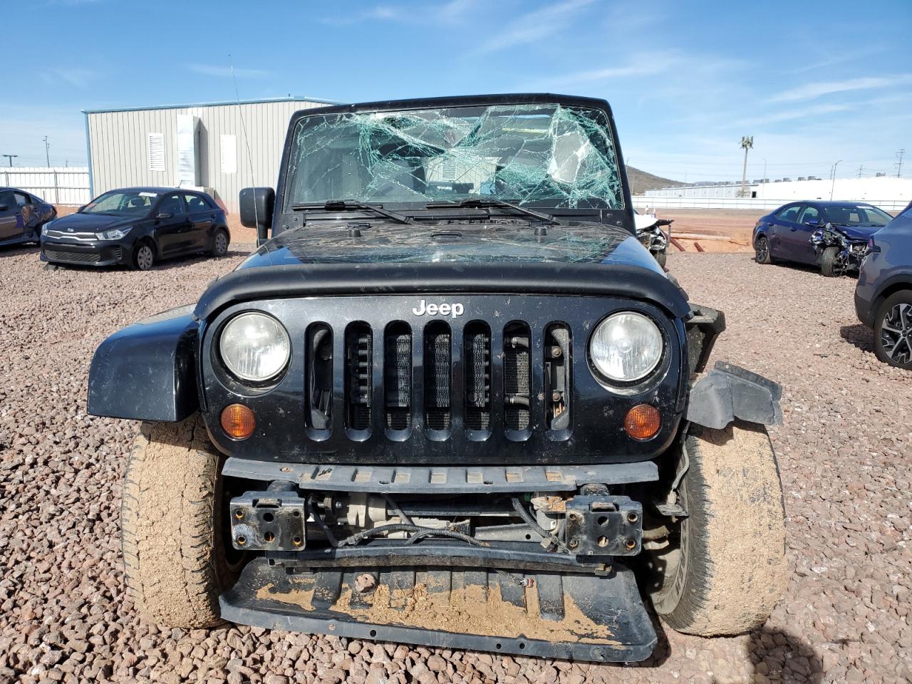 Photo 4 VIN: 1C4HJWFG4DL558994 - JEEP WRANGLER 