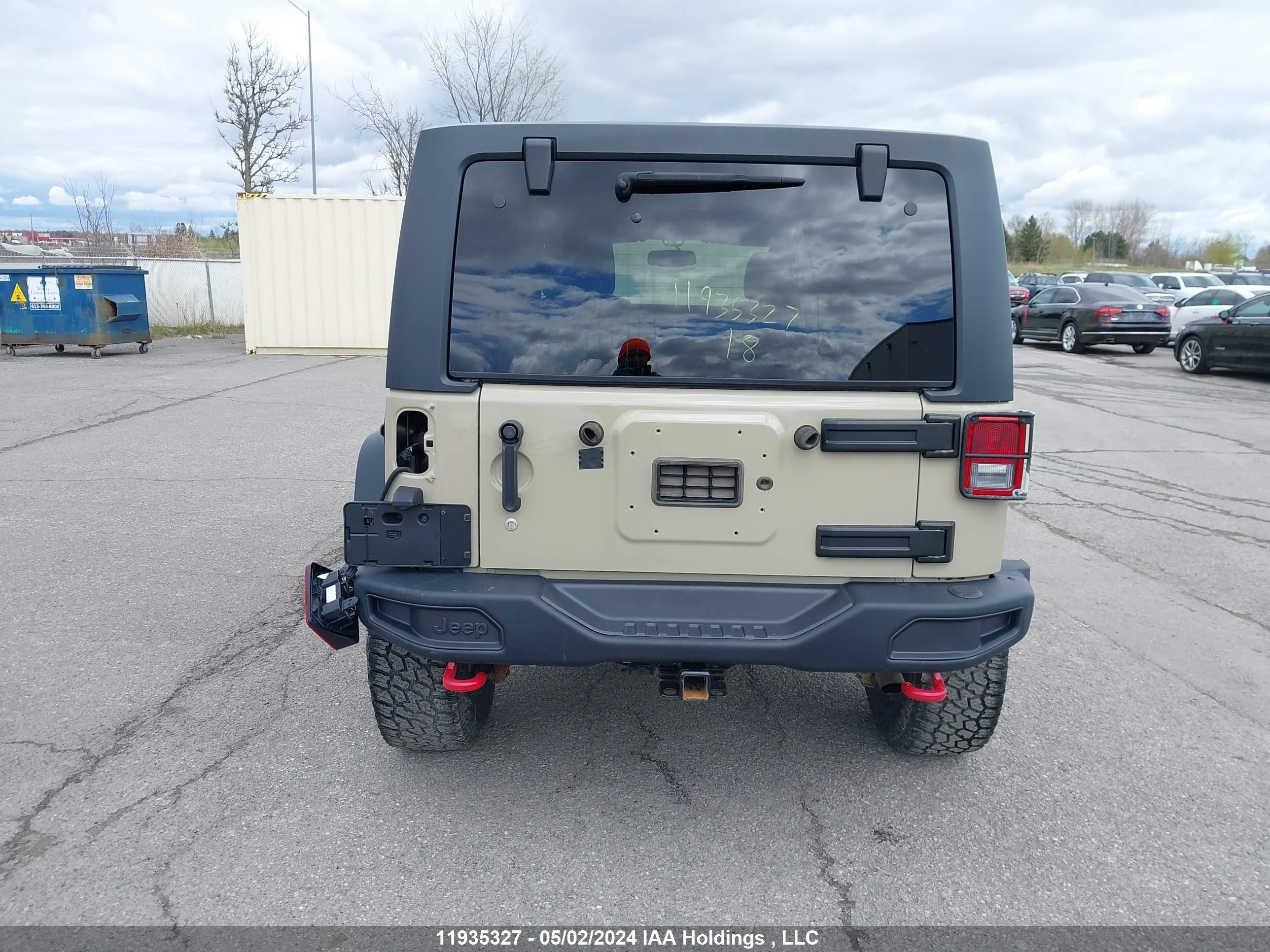 Photo 15 VIN: 1C4HJWFG4JL874276 - JEEP WRANGLER 