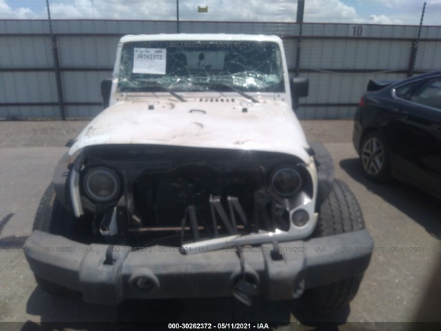 Photo 5 VIN: 1C4HJWFG5EL138906 - JEEP WRANGLER UNLIMITED 