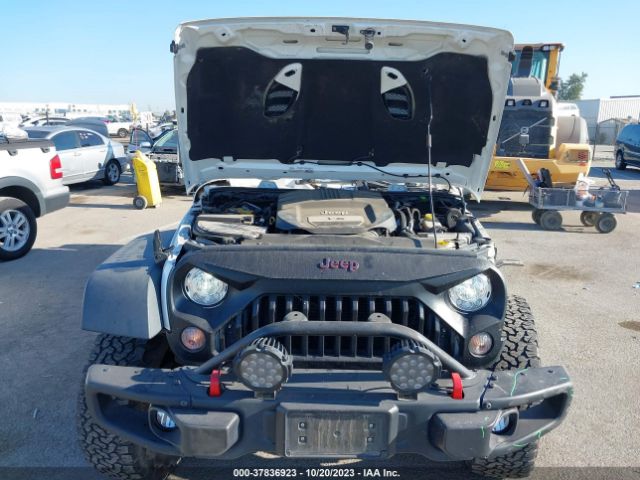 Photo 9 VIN: 1C4HJWFG6JL843028 - JEEP WRANGLER JK UNLIMITED 