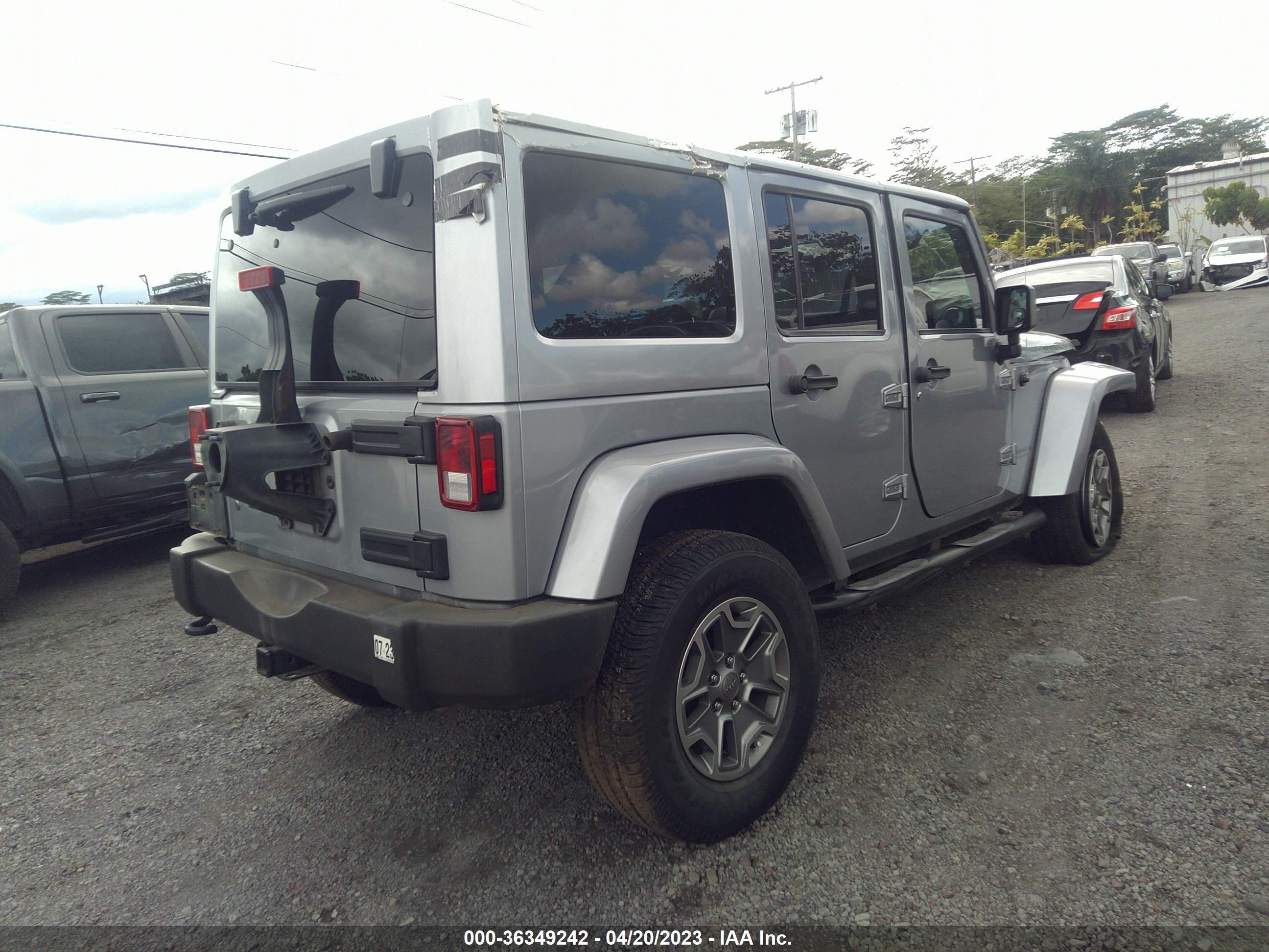 Photo 3 VIN: 1C4HJWFG7GL127697 - JEEP WRANGLER 