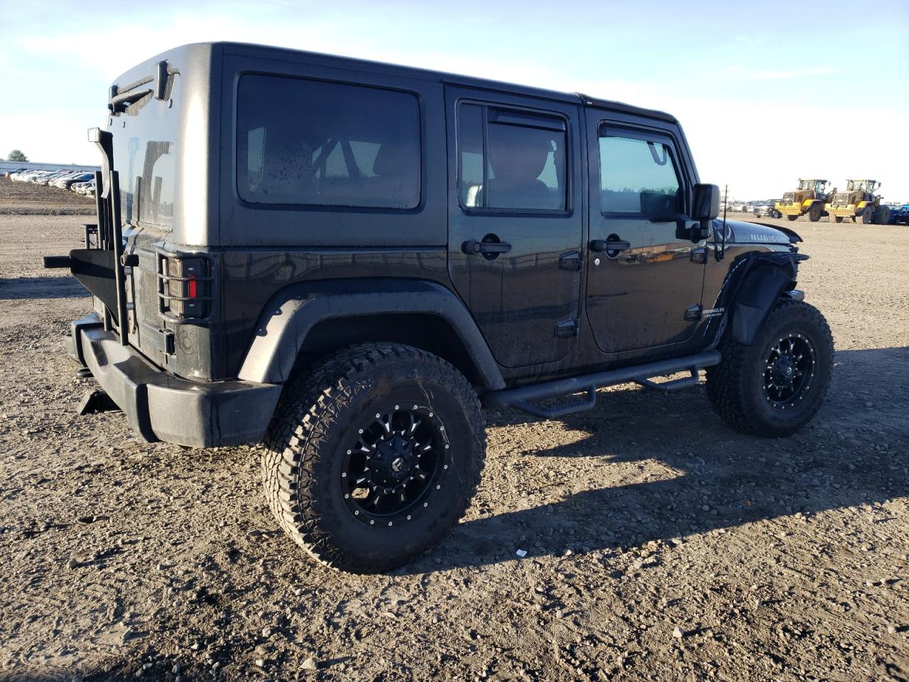 Photo 2 VIN: 1C4HJWFG8DL547500 - JEEP WRANGLER 