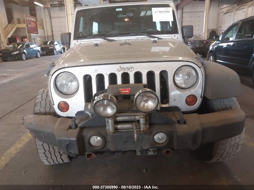 Photo 11 VIN: 1C4HJWFG9CL143507 - JEEP WRANGLER 