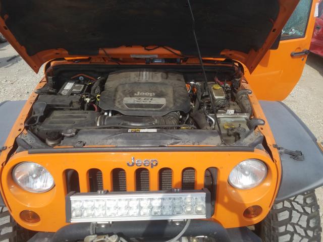 Photo 6 VIN: 1C4HJWFG9CL195221 - JEEP WRANGLER U 