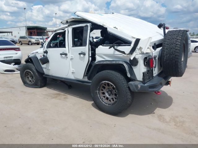 Photo 2 VIN: 1C4HJWFG9GL152388 - JEEP WRANGLER 