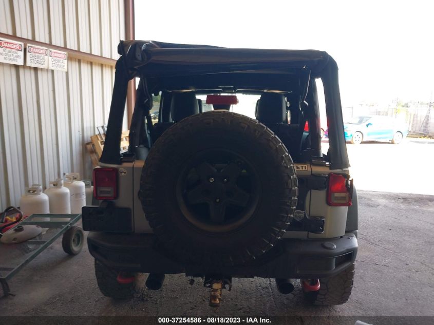 Photo 15 VIN: 1C4HJWFG9GL331496 - JEEP WRANGLER 