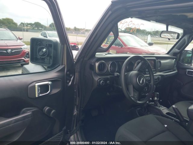 Photo 4 VIN: 1C4HJXAG0PW549581 - JEEP WRANGLER 