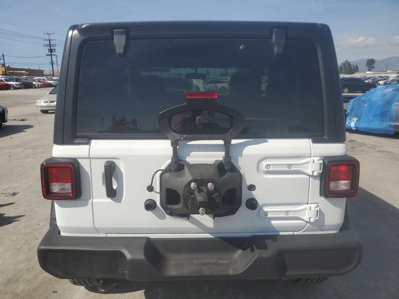 Photo 5 VIN: 1C4HJXAG3PW576564 - JEEP WRANGLER 