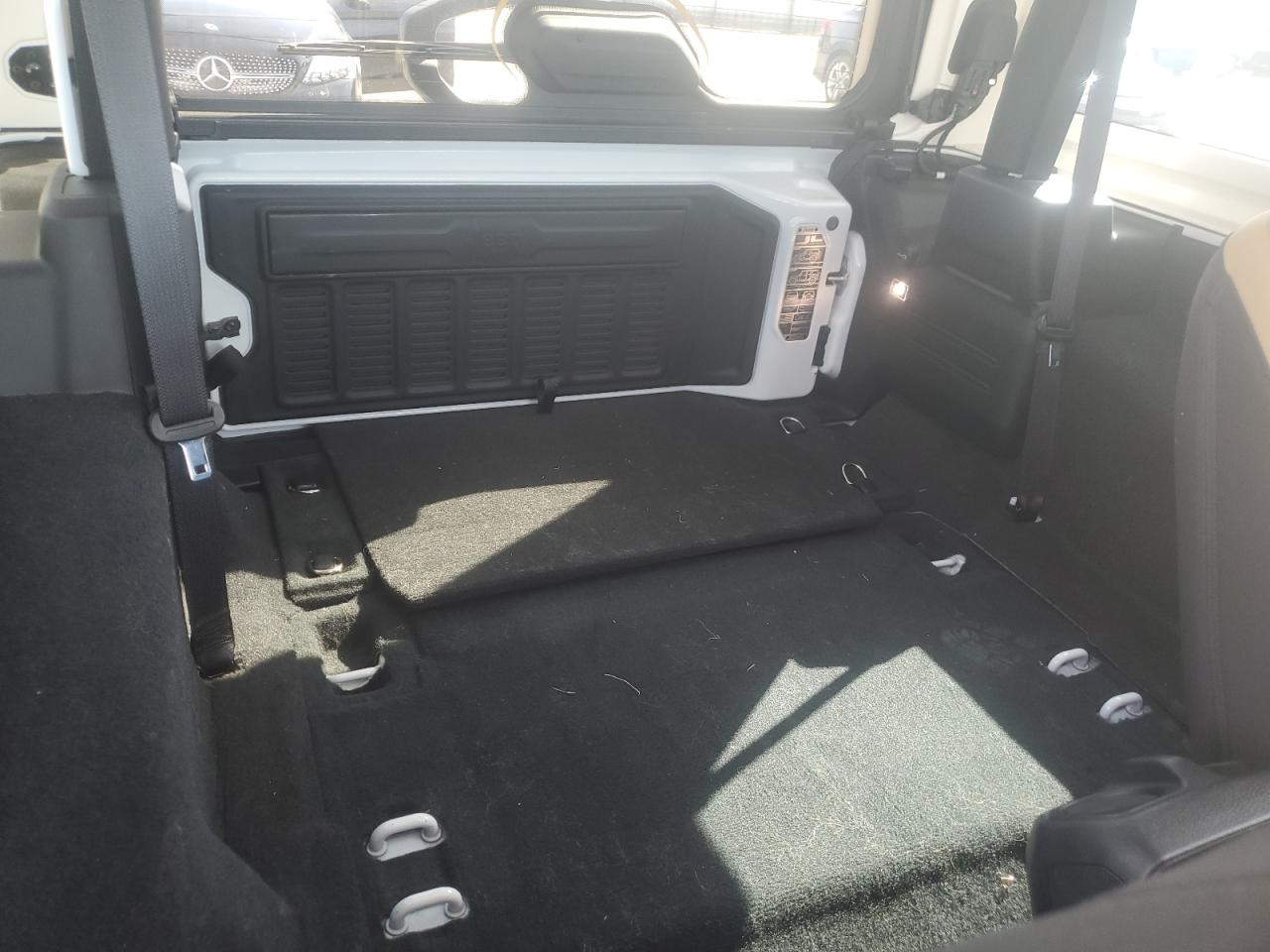 Photo 9 VIN: 1C4HJXAG3PW576564 - JEEP WRANGLER 