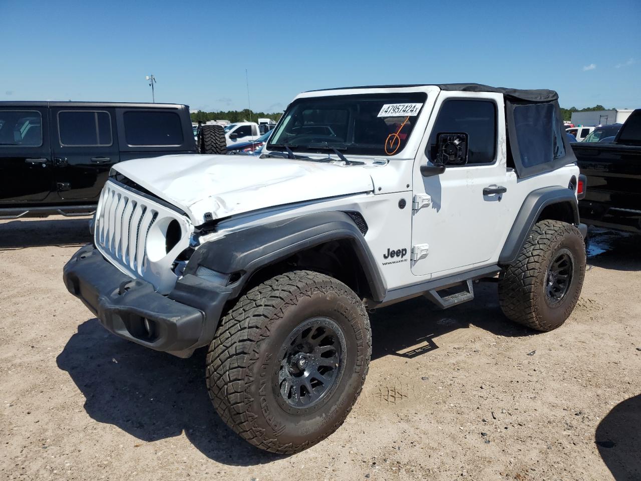 Photo 3 VIN: 1C4HJXAGXPW614713 - JEEP WRANGLER 