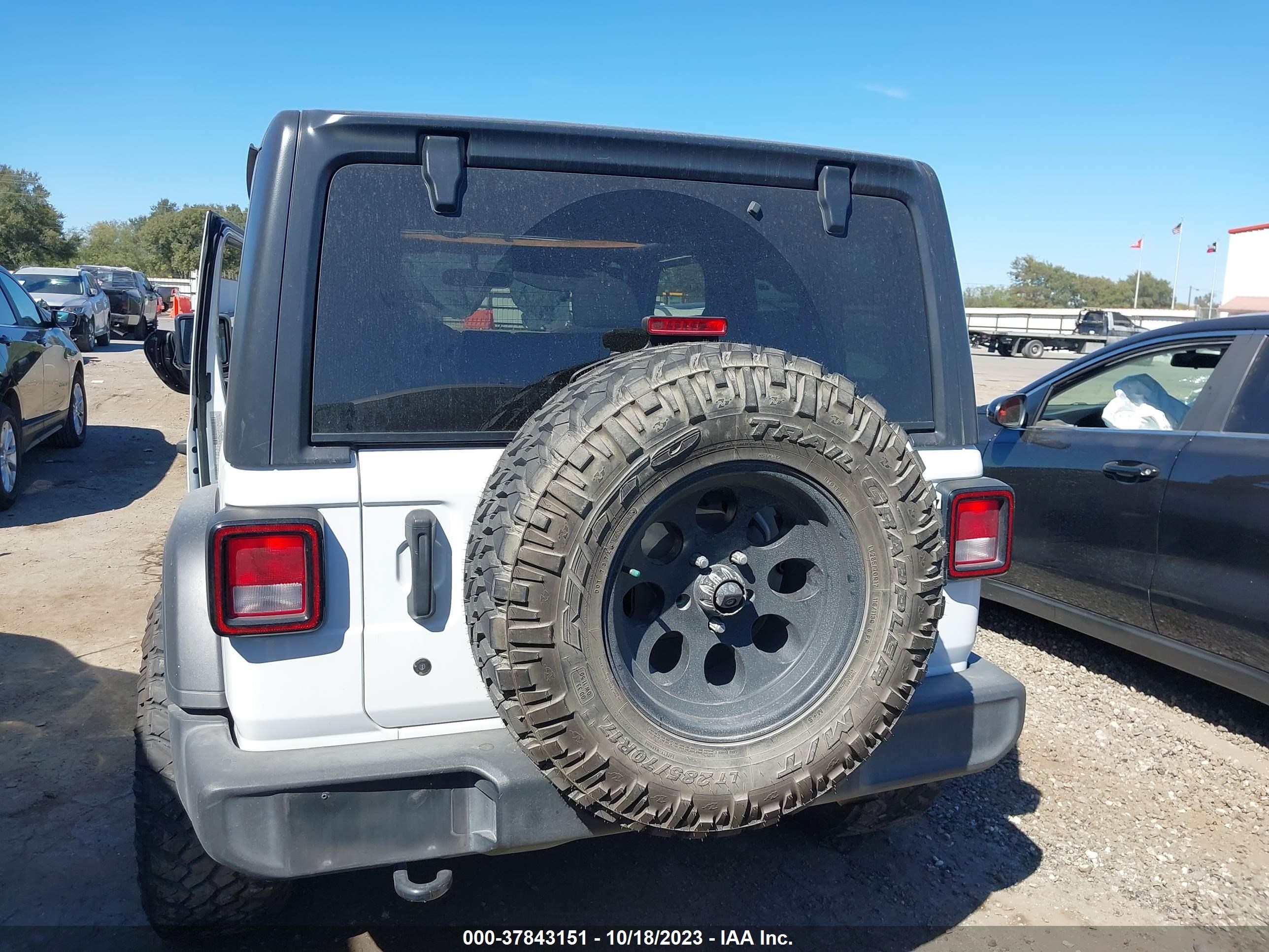 Photo 14 VIN: 1C4HJXAN5KW627523 - JEEP WRANGLER 