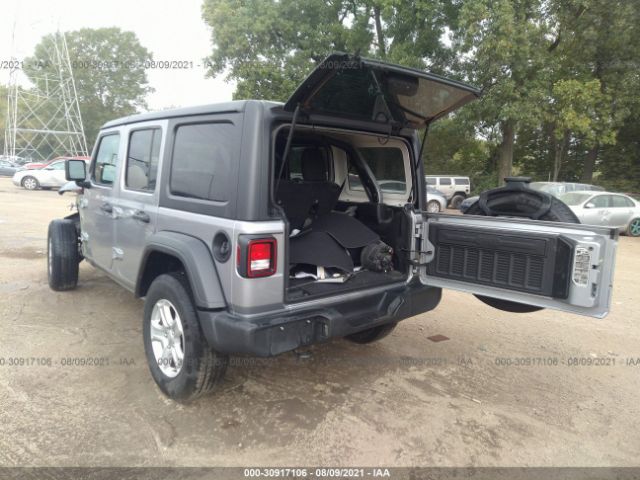 Photo 2 VIN: 1C4HJXDG0JW136465 - JEEP WRANGLER UNLIMITED 