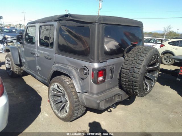 Photo 2 VIN: 1C4HJXDG0JW158787 - JEEP WRANGLER UNLIMITED 