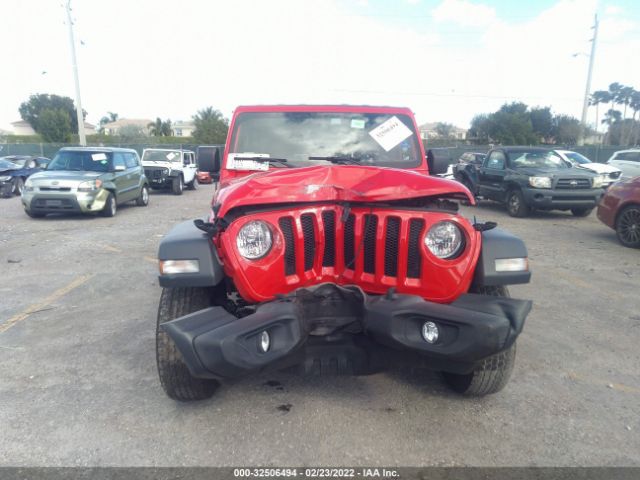 Photo 5 VIN: 1C4HJXDG0JW268545 - JEEP WRANGLER UNLIMITED 