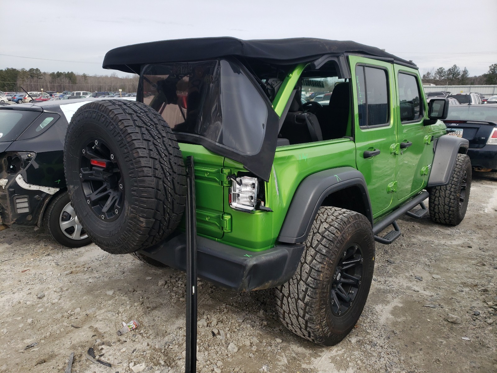 Photo 3 VIN: 1C4HJXDG0KW517315 - JEEP WRANGLER U 