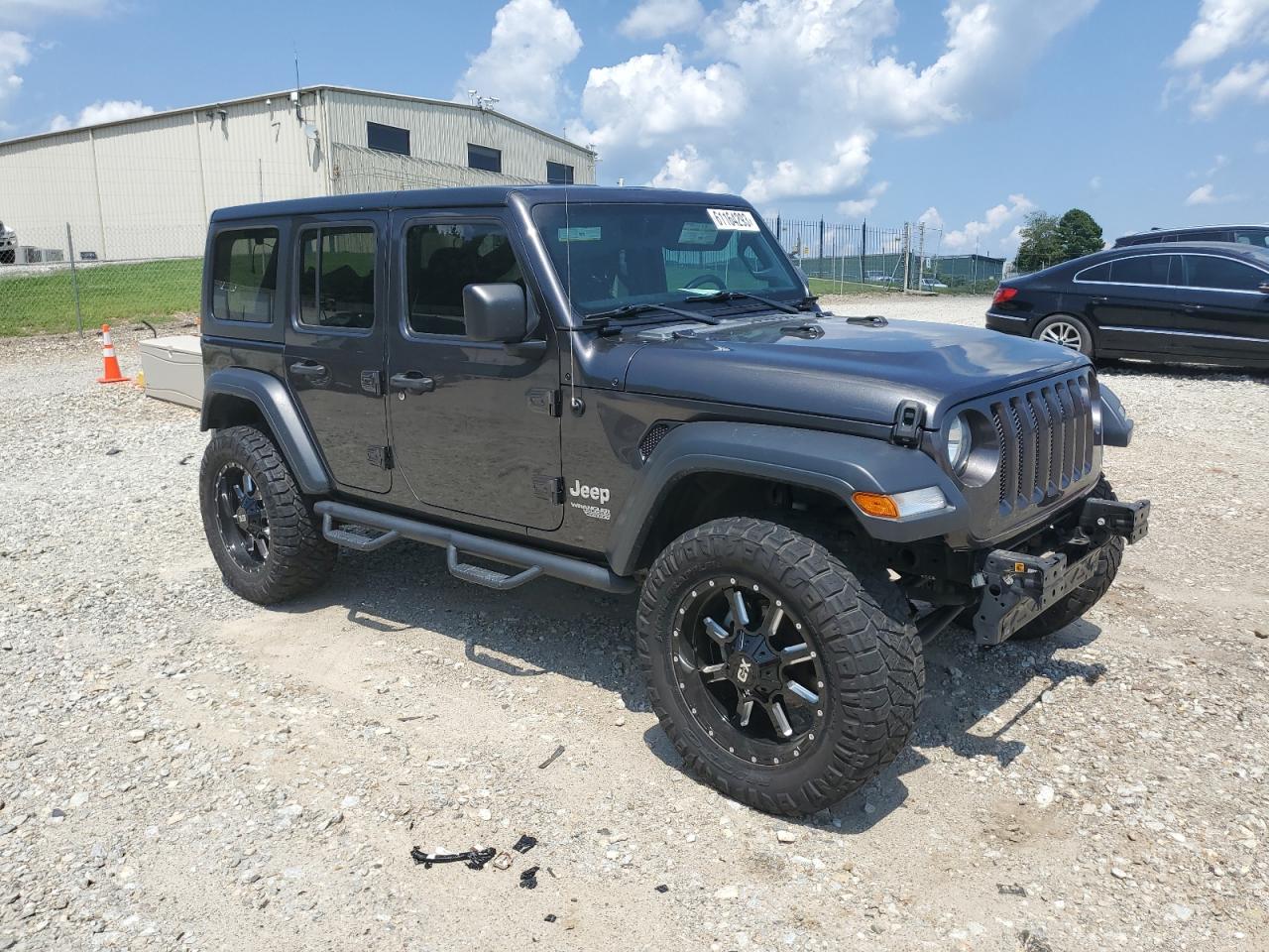 Photo 3 VIN: 1C4HJXDG0KW584836 - JEEP WRANGLER 