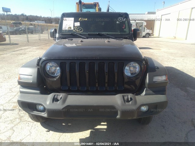 Photo 5 VIN: 1C4HJXDG0KW664671 - JEEP WRANGLER UNLIMITED 