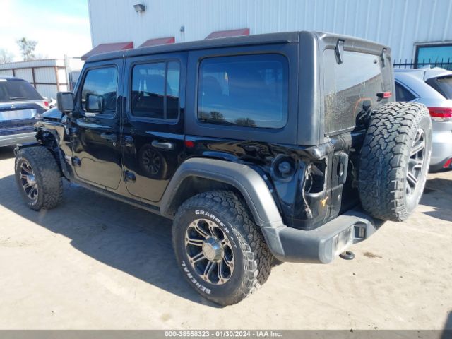 Photo 2 VIN: 1C4HJXDG0KW670650 - JEEP WRANGLER UNLIMITED 