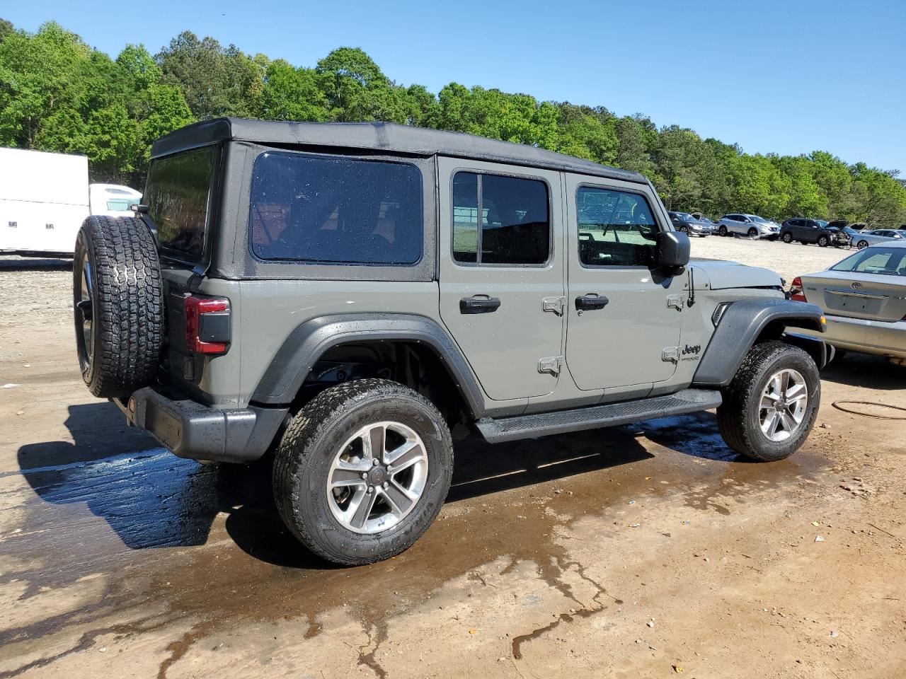 Photo 2 VIN: 1C4HJXDG0MW593250 - JEEP WRANGLER 