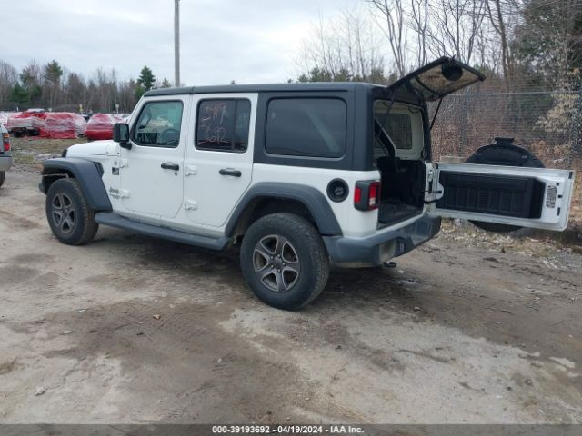 Photo 2 VIN: 1C4HJXDG1JW127449 - JEEP WRANGLER UNLIMITED 