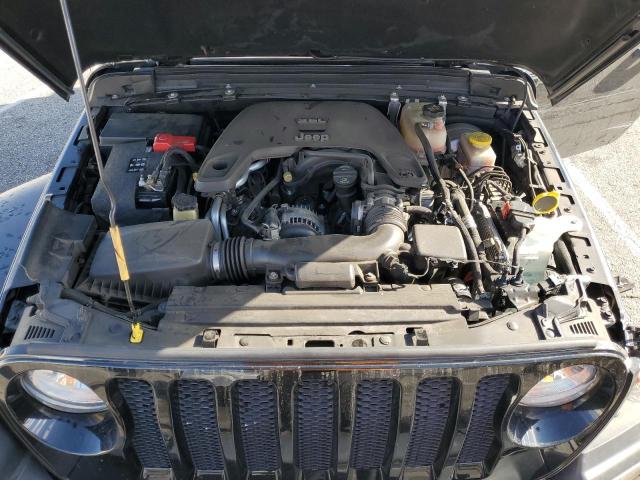 Photo 11 VIN: 1C4HJXDG1JW146647 - JEEP WRANGLER 