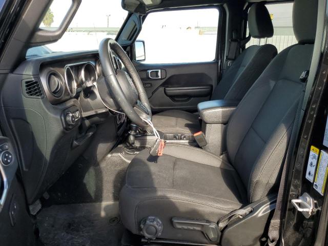 Photo 6 VIN: 1C4HJXDG1JW146647 - JEEP WRANGLER 