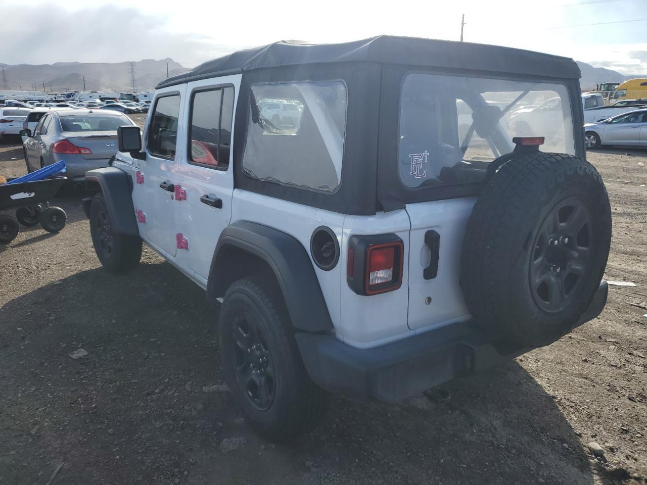 Photo 1 VIN: 1C4HJXDG1JW150360 - JEEP WRANGLER 