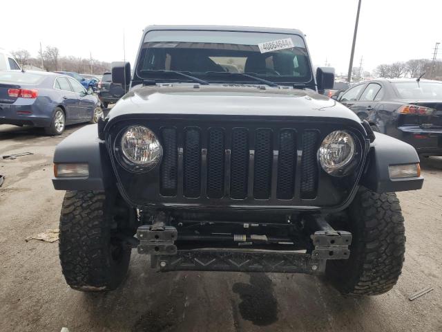 Photo 4 VIN: 1C4HJXDG1JW153940 - JEEP WRANGLER 