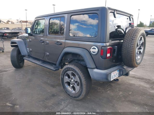 Photo 2 VIN: 1C4HJXDG1JW160709 - JEEP WRANGLER UNLIMITED 