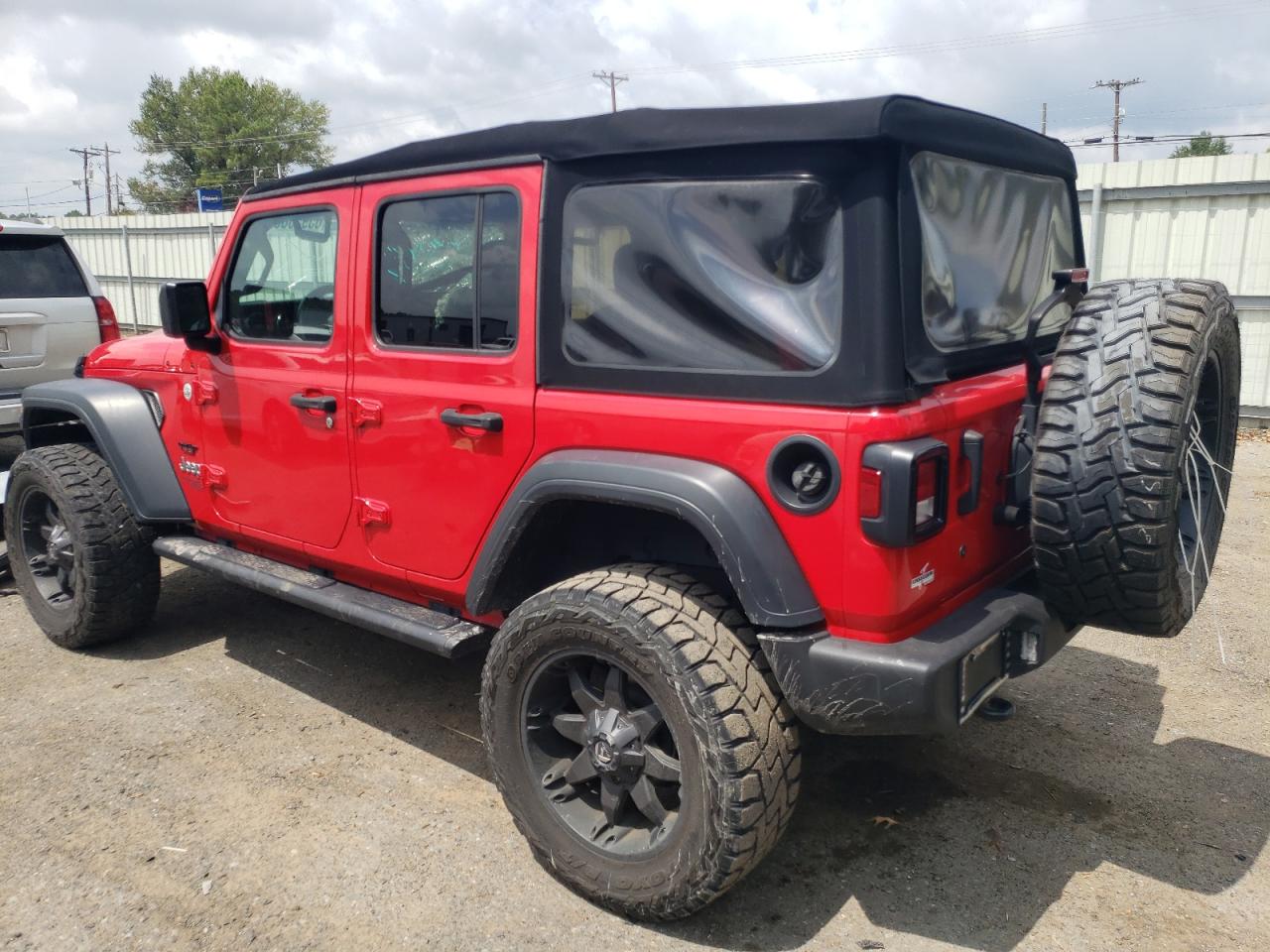 Photo 1 VIN: 1C4HJXDG1JW162931 - JEEP WRANGLER 