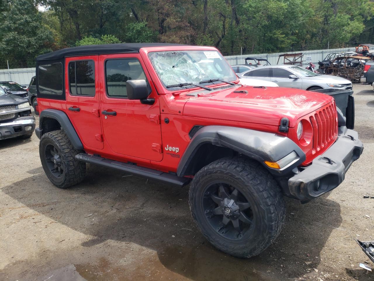 Photo 3 VIN: 1C4HJXDG1JW162931 - JEEP WRANGLER 