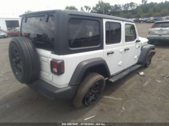 Photo 3 VIN: 1C4HJXDG1JW274726 - JEEP WRANGLER 