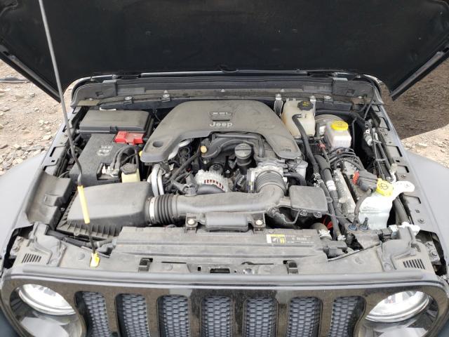 Photo 6 VIN: 1C4HJXDG2JW120591 - JEEP WRANGLER U 