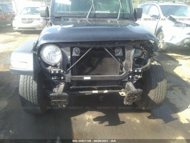 Photo 5 VIN: 1C4HJXDG2JW132823 - JEEP WRANGLER UNLIMITED 