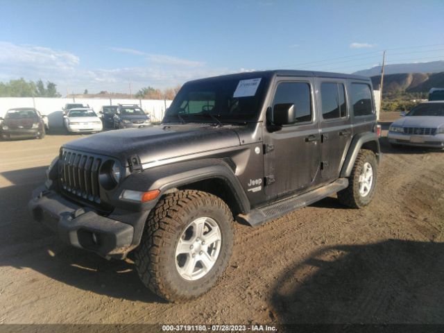 Photo 1 VIN: 1C4HJXDG2JW250600 - JEEP WRANGLER UNLIMITED 