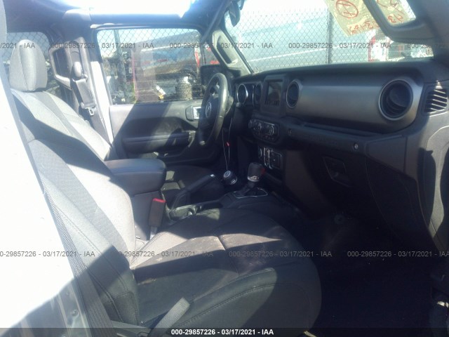 Photo 4 VIN: 1C4HJXDG2KW504016 - JEEP WRANGLER UNLIMITED 