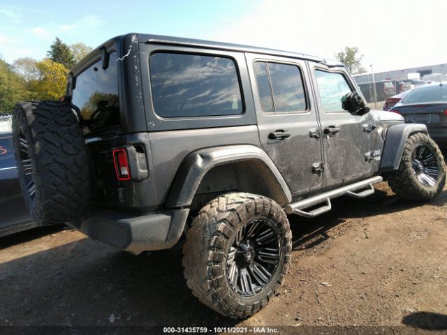 Photo 3 VIN: 1C4HJXDG2KW527067 - JEEP WRANGLER 