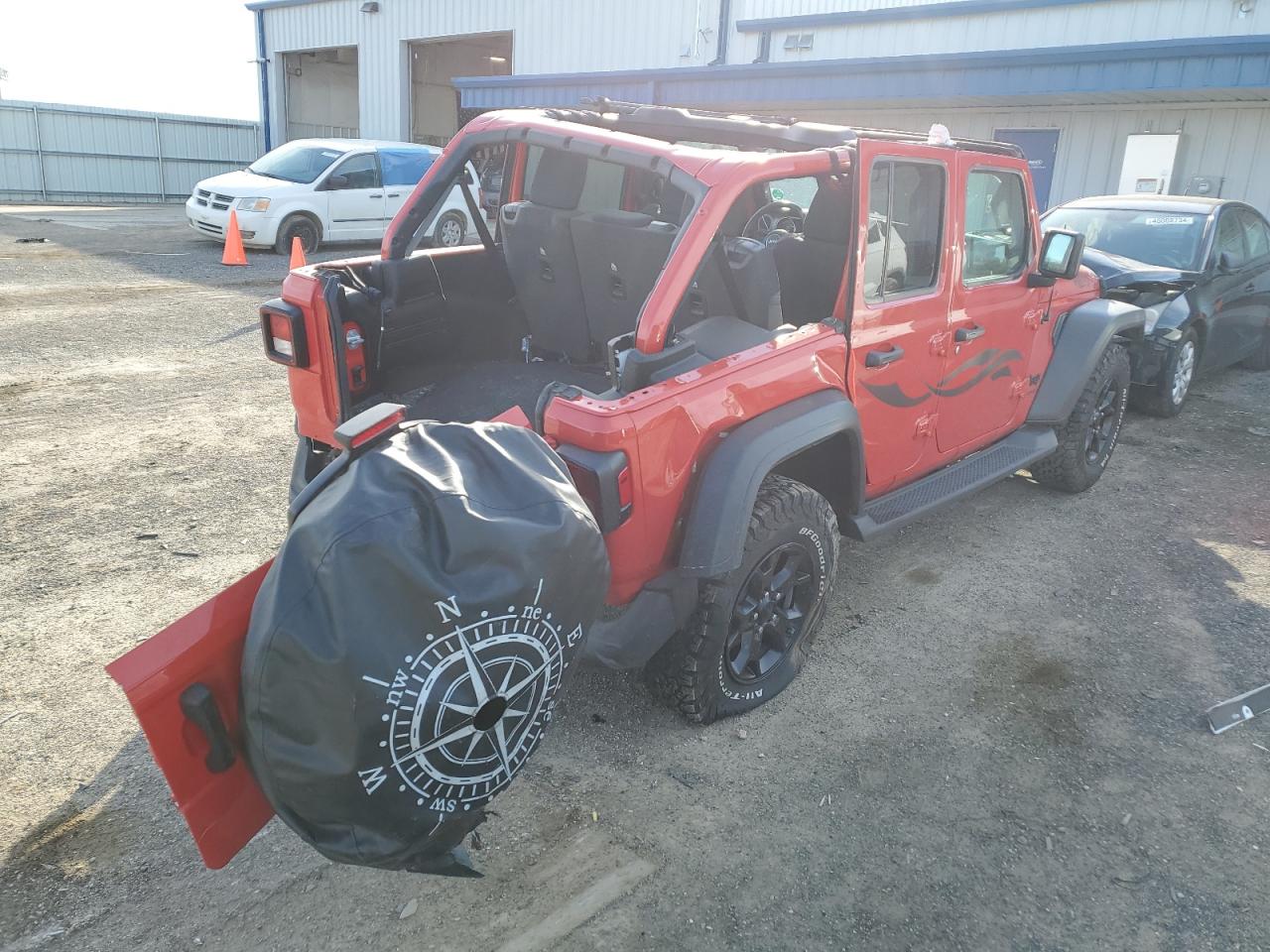 Photo 2 VIN: 1C4HJXDG2MW571864 - JEEP WRANGLER 