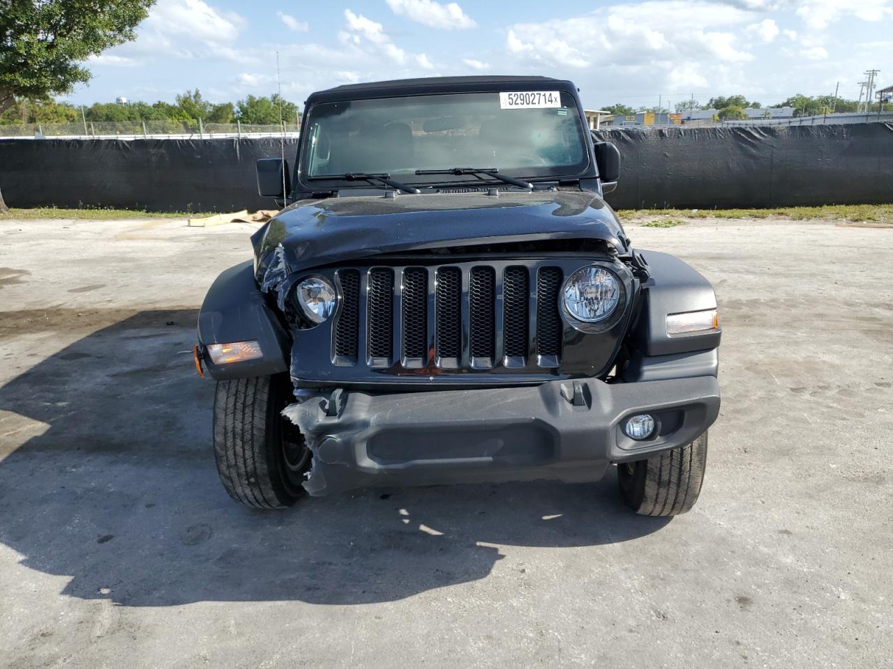 Photo 4 VIN: 1C4HJXDG2MW830238 - JEEP WRANGLER U 