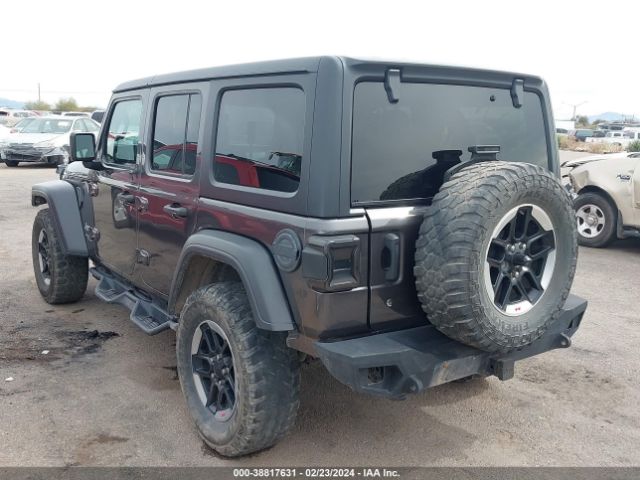 Photo 2 VIN: 1C4HJXDG3JW122270 - JEEP WRANGLER UNLIMITED 