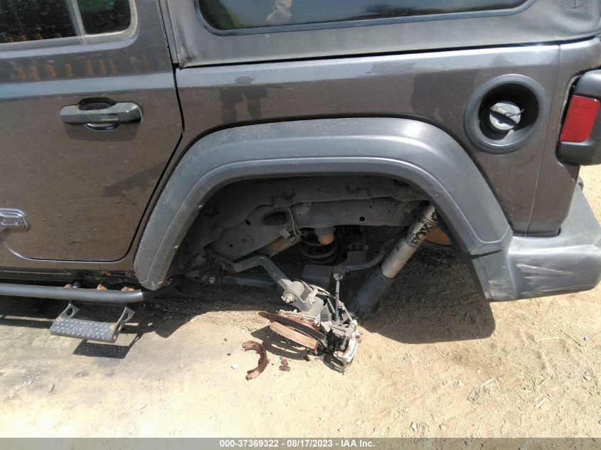 Photo 5 VIN: 1C4HJXDG3JW156421 - JEEP WRANGLER 