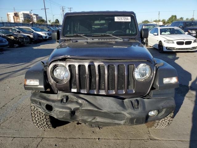 Photo 4 VIN: 1C4HJXDG3JW209036 - JEEP WRANGLER U 