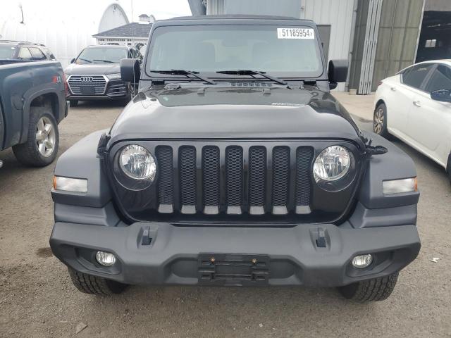 Photo 4 VIN: 1C4HJXDG3JW241114 - JEEP WRANGLER 