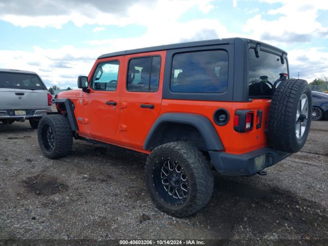 Photo 2 VIN: 1C4HJXDG3JW269060 - JEEP WRANGLER 